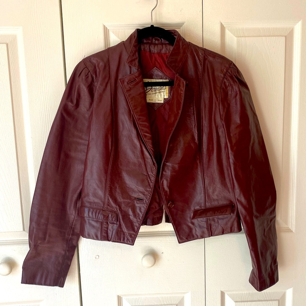 VINTAGE BERMAN’S LEATHER JACKET BURGUNDY REAL LETHER SIZE 12 WOMENS